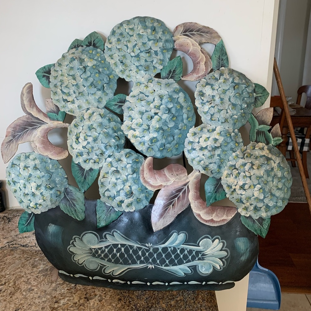 Metal Hydrangea Wall Art